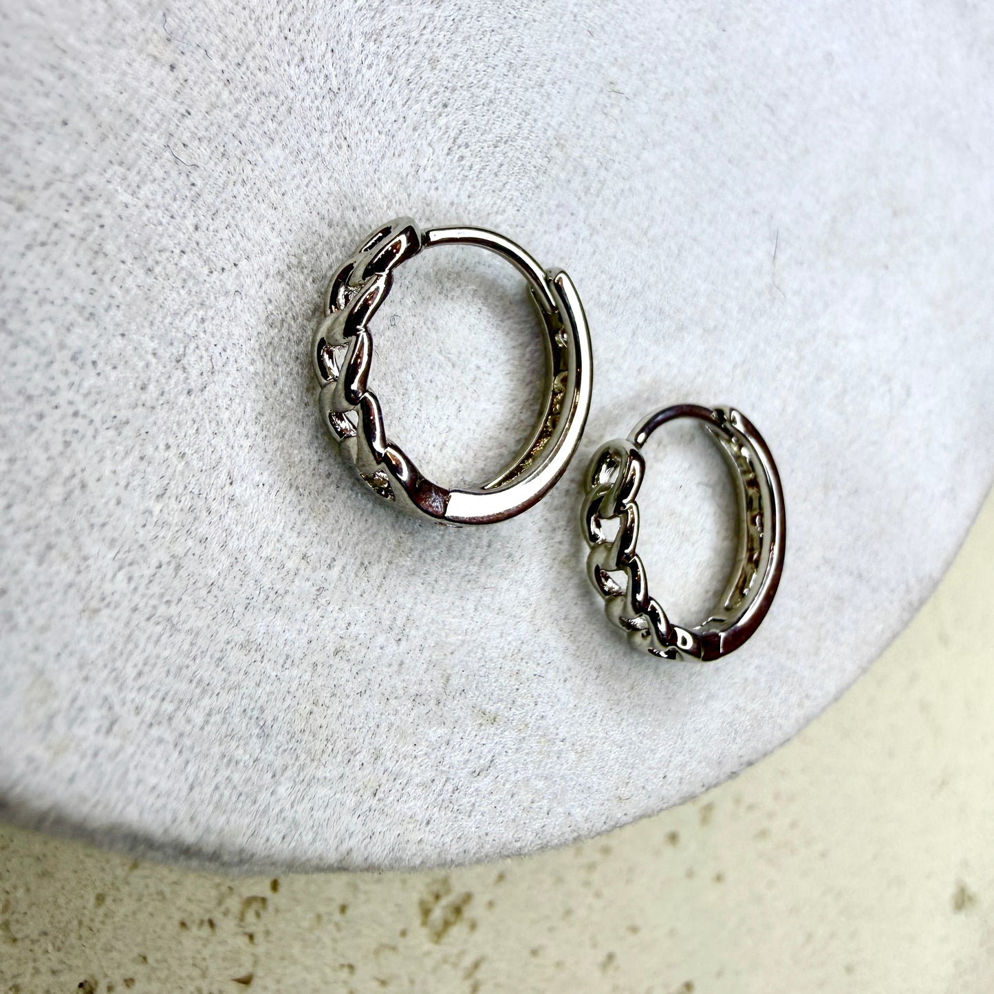 Auskarai ‘Chain’