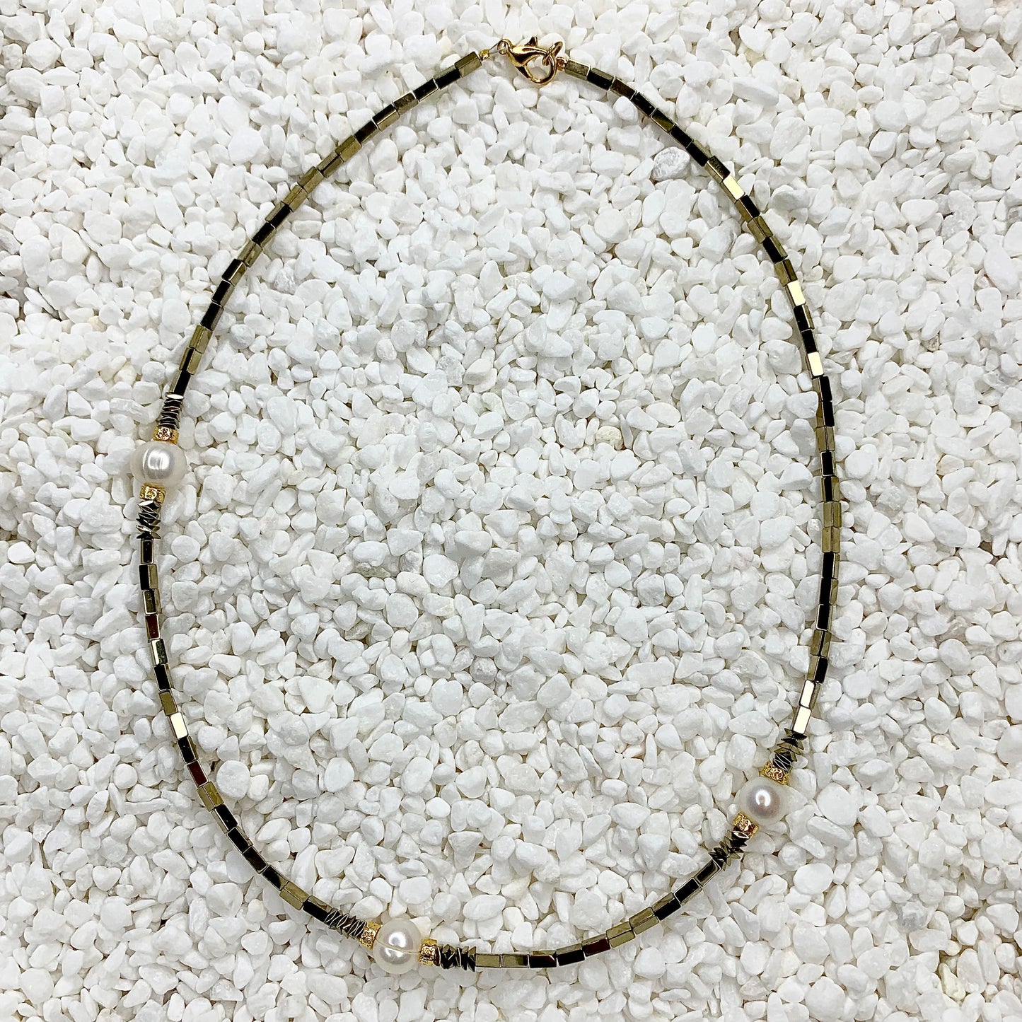 Vėrinys ‘Golden Pearls’