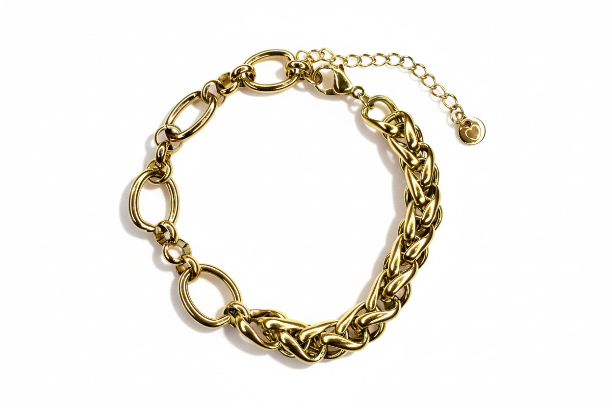 Apyrankė ‘Golden Bond’