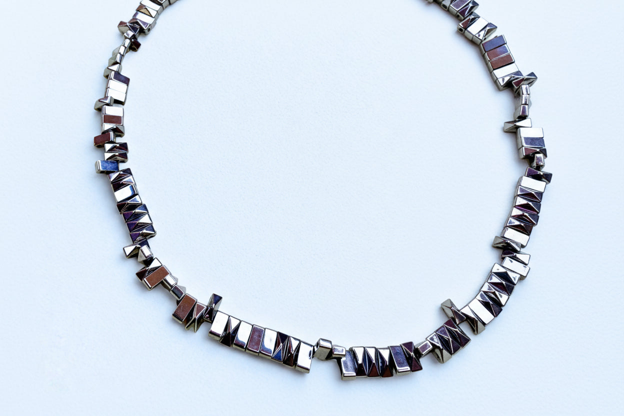 Hematito vėrinys ‘Argent’